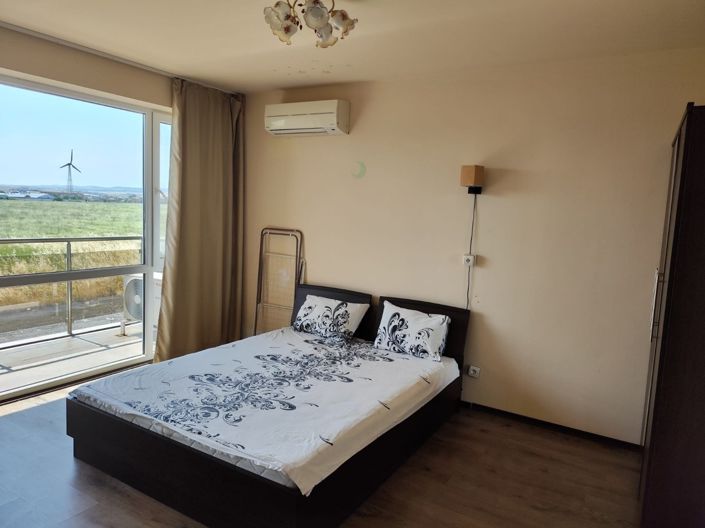 Image No.3-2 Bed Property for sale