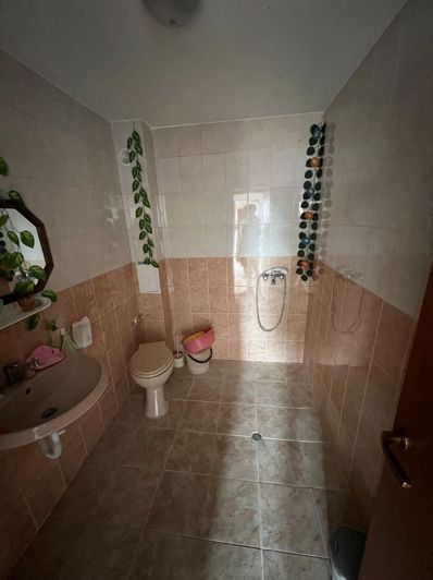 Image No.3-3 Bed Property for sale