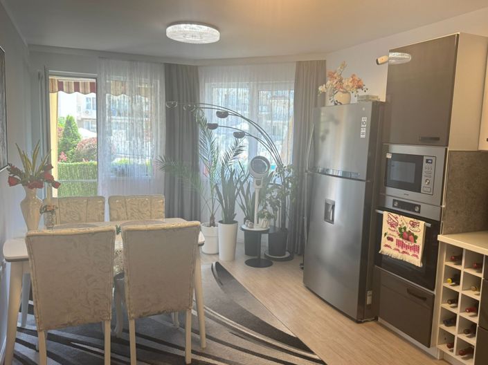 Image No.6-2 Bed Property for sale