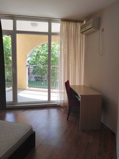 Image No.10-1 Bed Property for sale