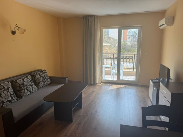 Image No.2-Propriété de 1 chambre à vendre à Sveti Vlas