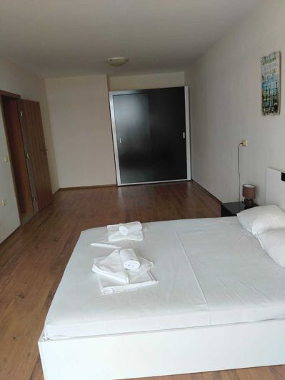 Image No.6-2 Bed Property for sale