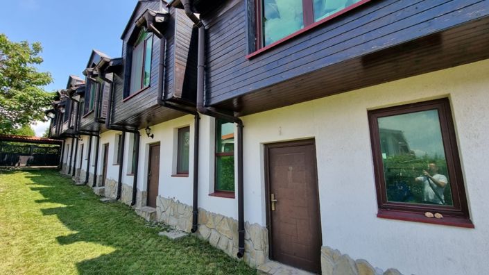 Image No.7-2 Bed Property for sale