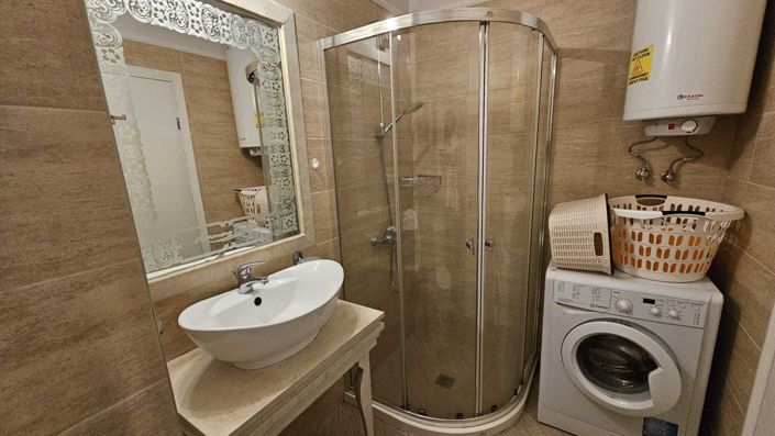 Image No.6-3 Bed Property for sale