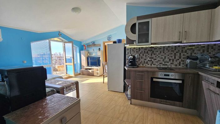 Image No.2-2 Bed Property for sale