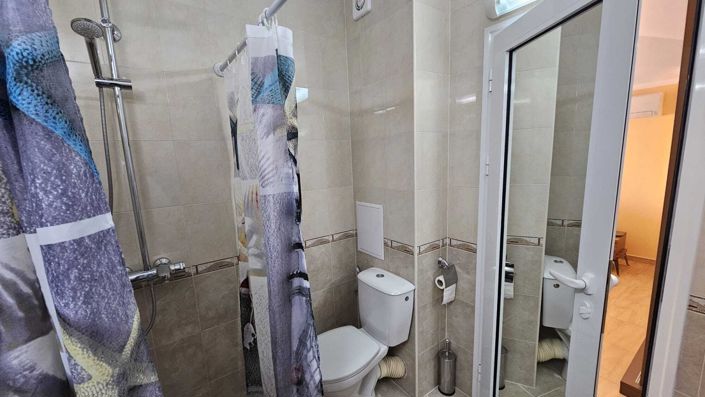 Image No.4-2 Bed Property for sale