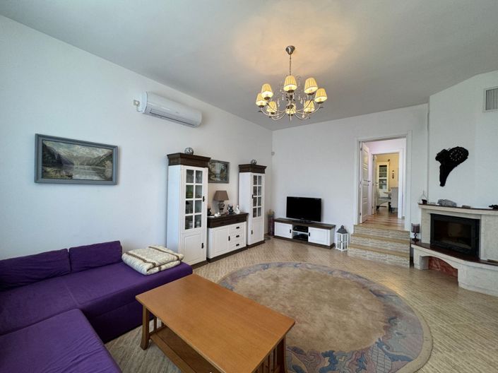 Image No.3-Propriété de 3 chambres à vendre à Kosharitsa