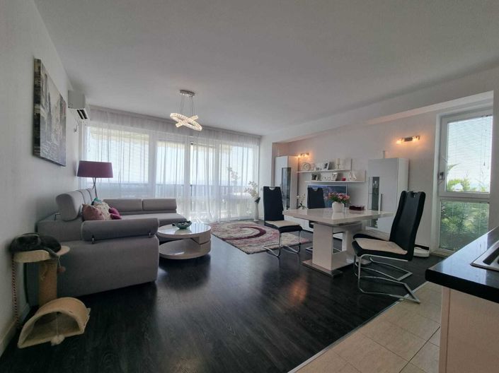 Image No.5-Propriété de 1 chambre à vendre à Kosharitsa