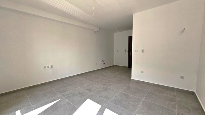 Image No.7-1 Bed Property for sale