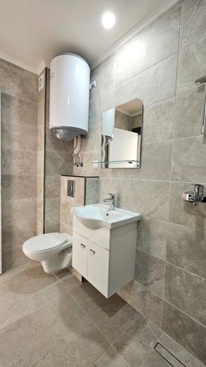 Image No.9-1 Bed Property for sale