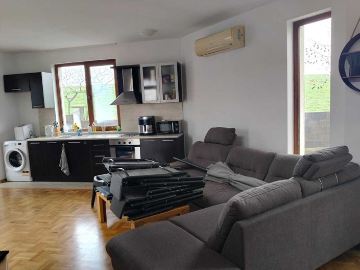 Image No.3-3 Bed Property for sale