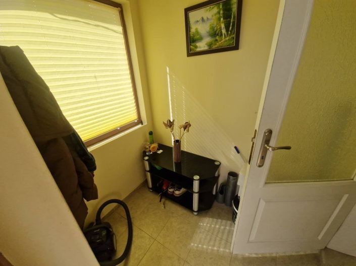 Image No.4-5 Bed Property for sale