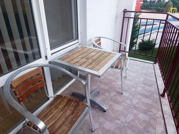 Image No.9-1 Bed Property for sale