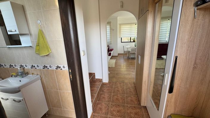 Image No.8-Propriété de 3 chambres à vendre à Kosharitsa