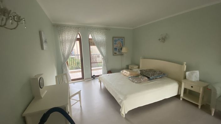 Image No.3-Propriété de 3 chambres à vendre à Elenite