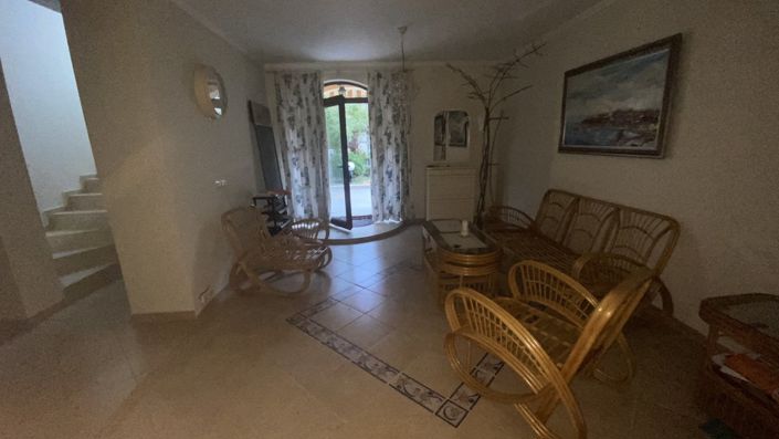 Image No.7-Propriété de 3 chambres à vendre à Elenite