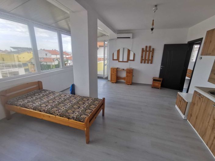 Image No.5-Propriété de 1 chambre à vendre à Ravda