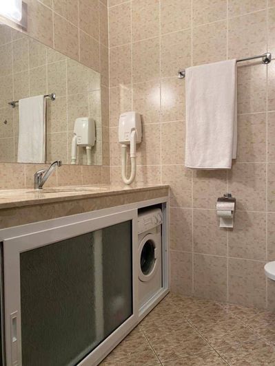 Image No.2-1 Bed Property for sale