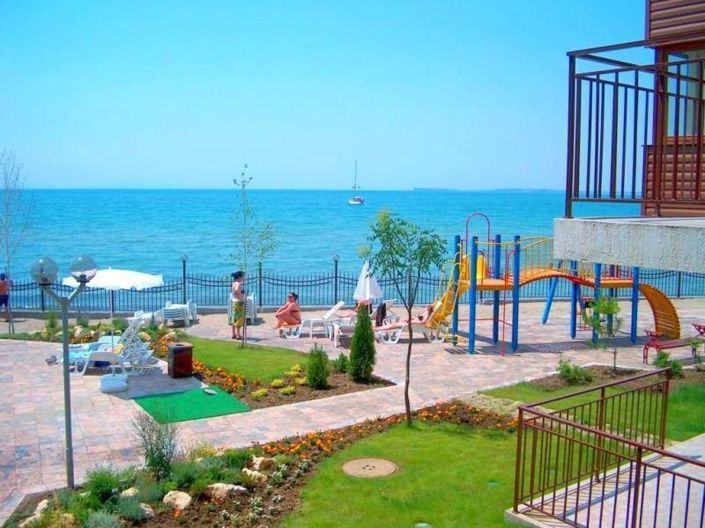 Image No.2-2 Bed Property for sale