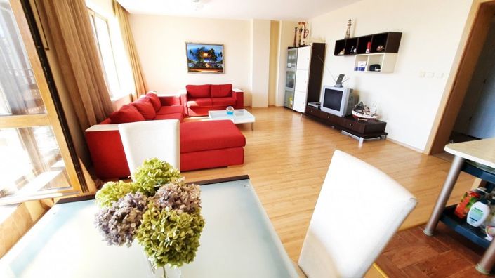 Image No.6-2 Bed Property for sale