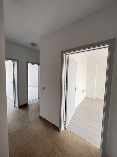 Image No.2-2 Bed Property for sale