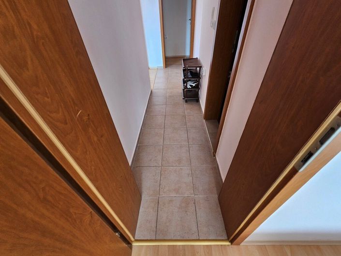 Image No.8-2 Bed Property for sale