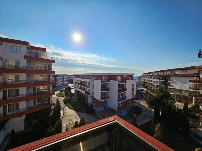 Image No.9-2 Bed Property for sale