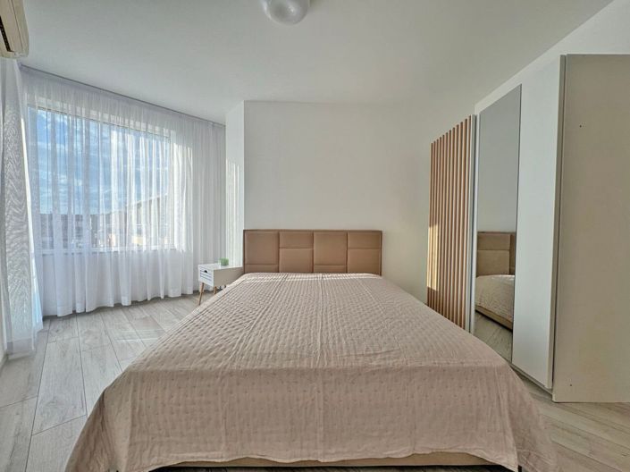 Image No.2-1 Bed Property for sale