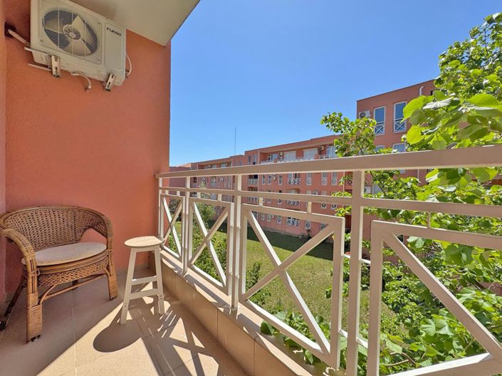 Image No.2-2 Bed Property for sale