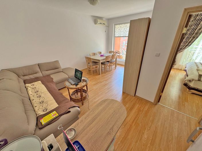 Image No.4-2 Bed Property for sale