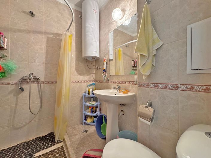 Image No.6-1 Bed Property for sale