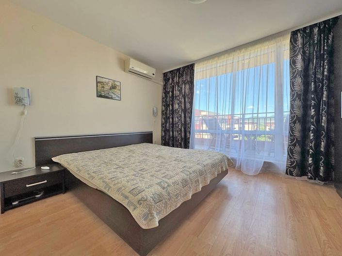 Image No.6-1 Bed Property for sale