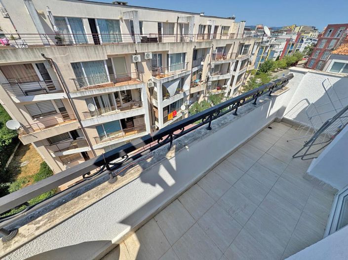 Image No.4-1 Bed Property for sale