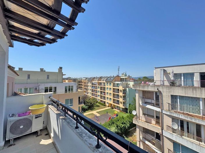 Image No.9-1 Bed Property for sale