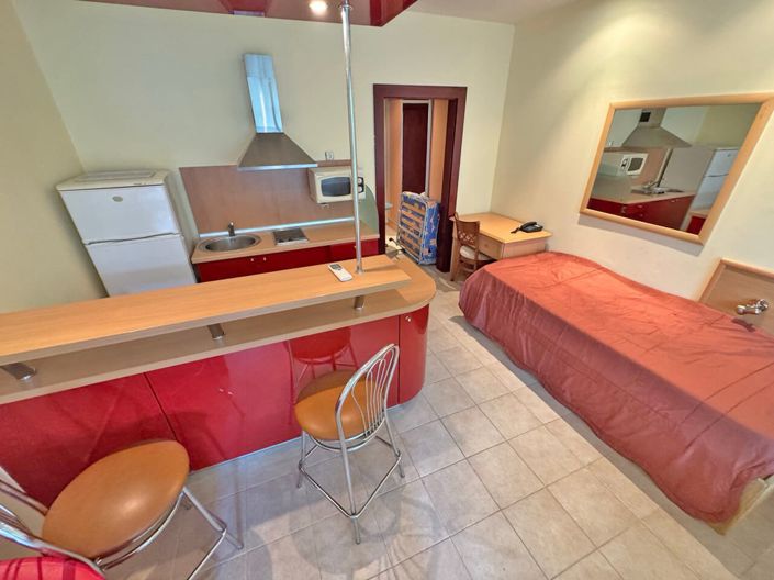 Image No.2-1 Bed Property for sale