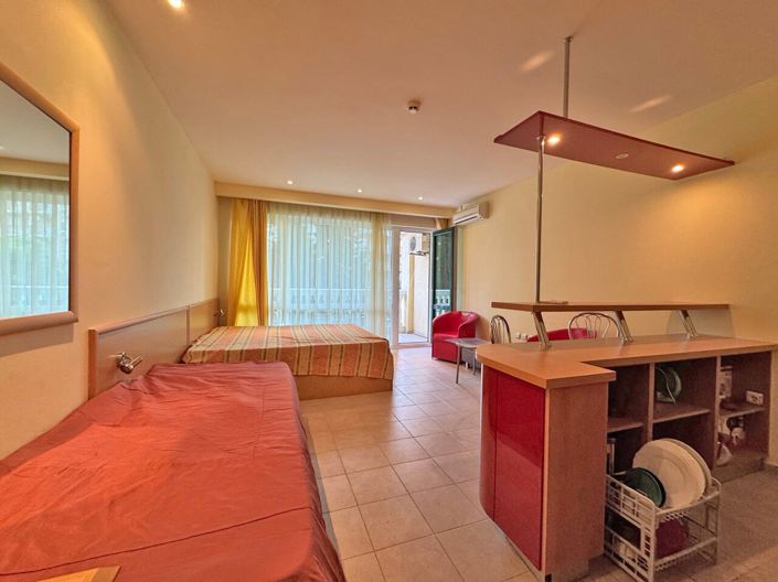 Image No.8-1 Bed Property for sale