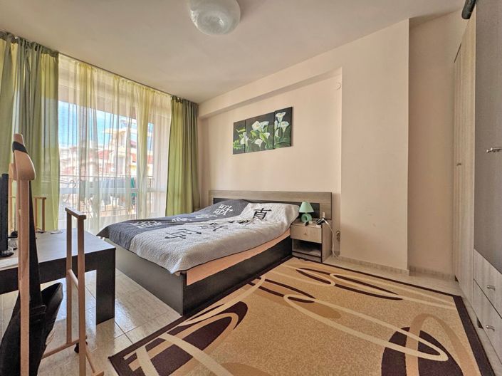 Image No.8-1 Bed Property for sale