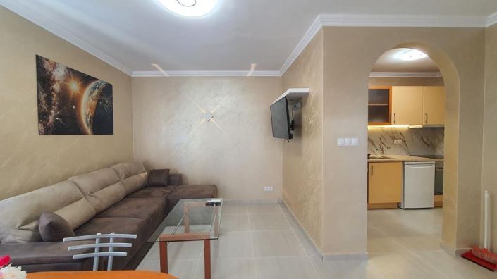 Image No.6-1 Bed Property for sale