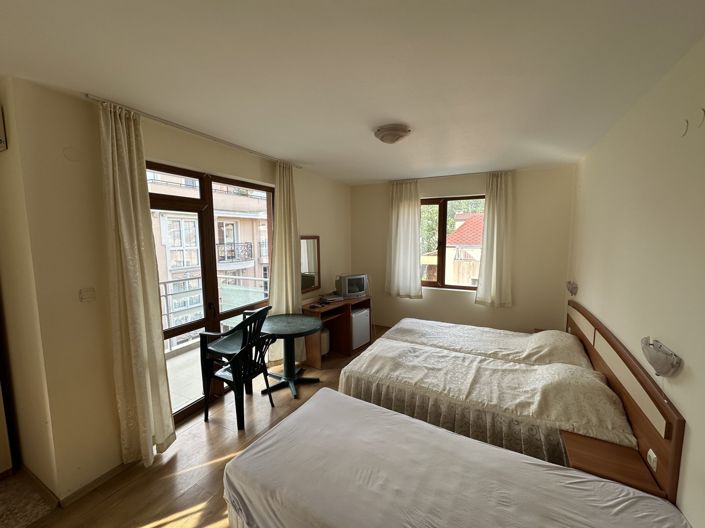 Image No.8-1 Bed Property for sale