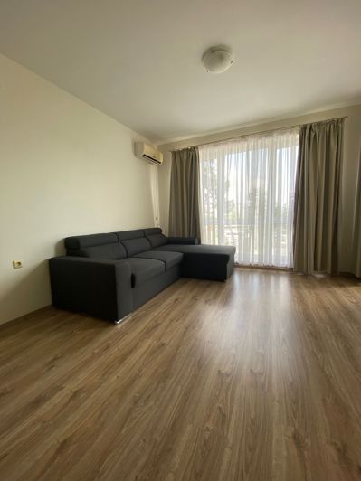 Image No.10-2 Bed Property for sale