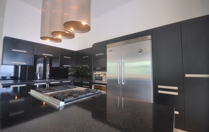 Image No.7-6 Bed Property for sale