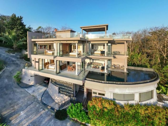 Image No.8-4 Bed Property for sale