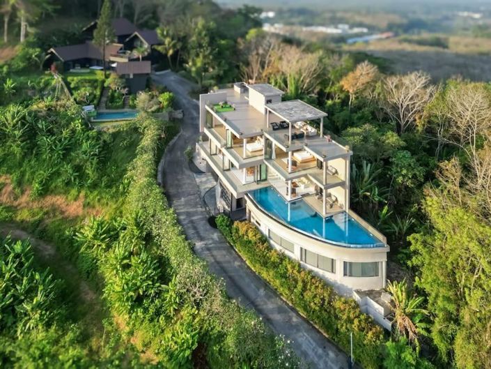 Image No.9-4 Bed Property for sale