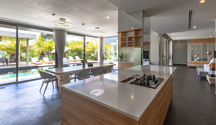 Image No.4-5 Bed Property for sale