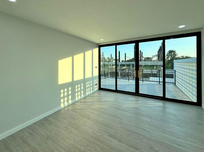 Image No.7-4 Bed Property for sale