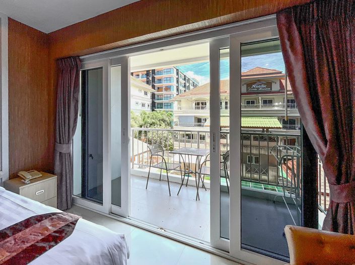 Image No.8-1 Bed Property for sale