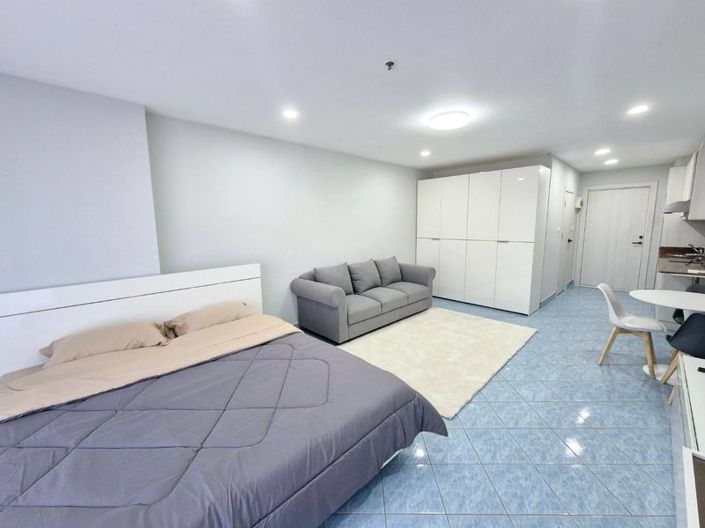 Image No.2-1 Bed Property for sale