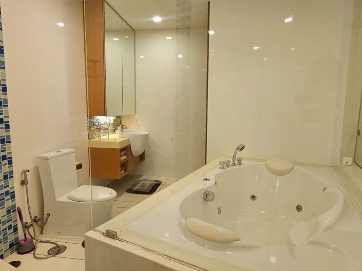 Image No.7-2 Bed Property for sale