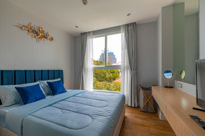 Image No.9-2 Bed Property for sale