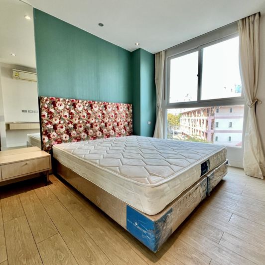 Image No.2-1 Bed Property for sale